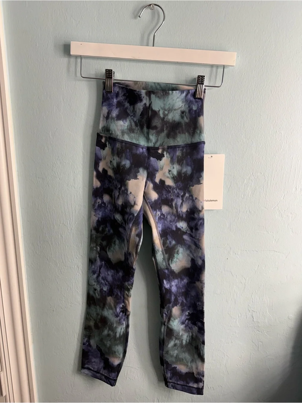 Lululemon Align High-Rise Crop 23”/Color Meteor Wash Print Multi